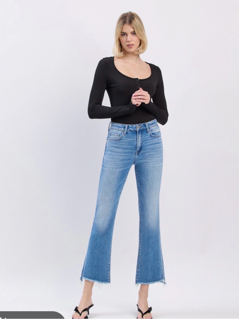 Flying Monkey Cedar Lane High Rise Slant Medium Wash Hem Crop Flare Jeans Sz 25